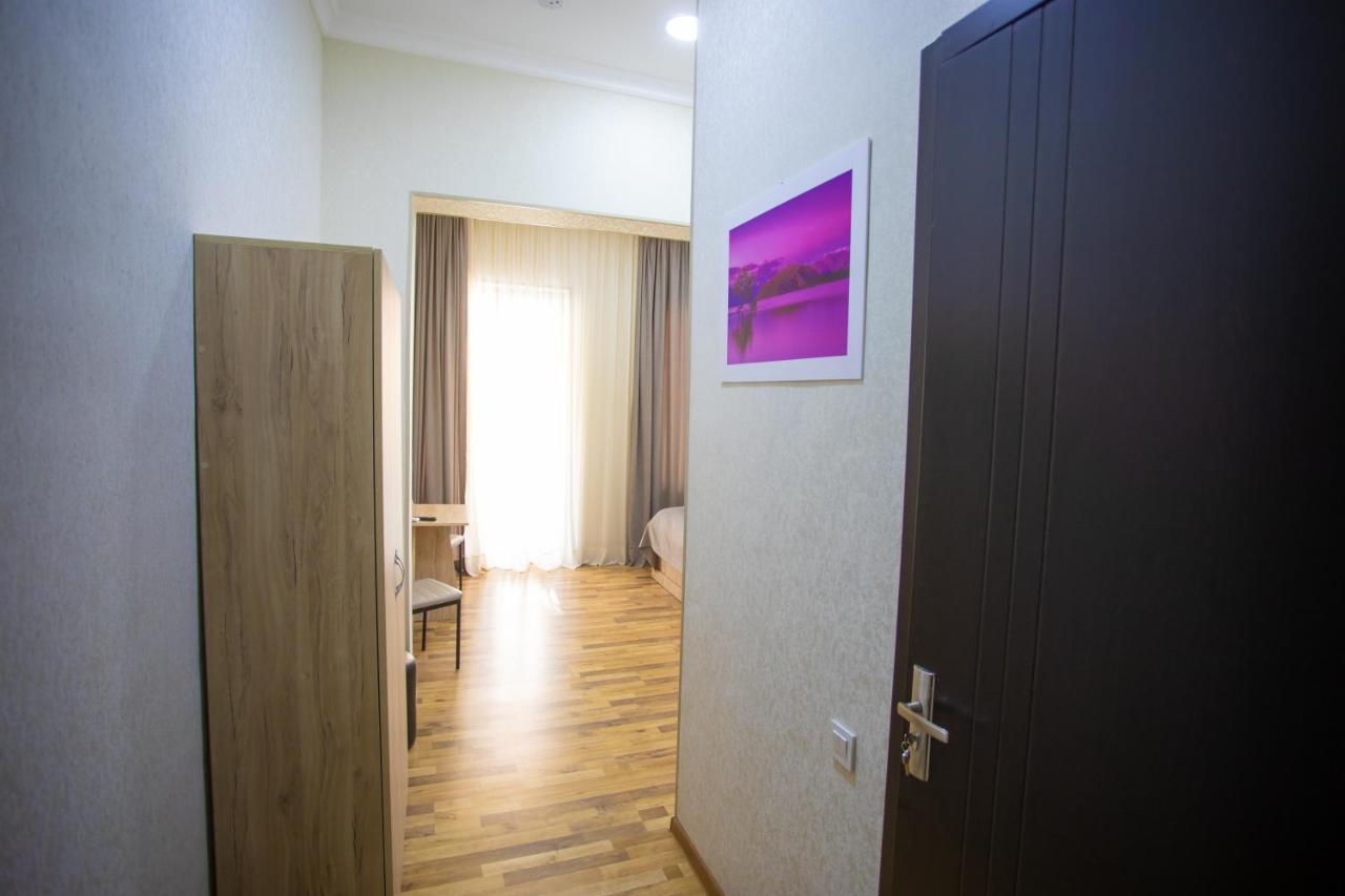 Peradia Kutaisi Exterior foto